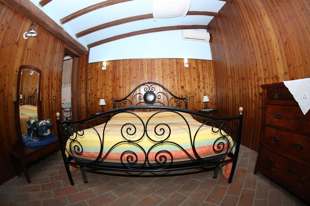 ג'נצאנו די רומא Agriturismo Monte Due Torri מראה חיצוני תמונה