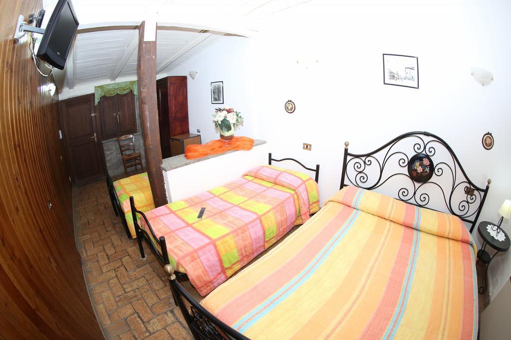ג'נצאנו די רומא Agriturismo Monte Due Torri מראה חיצוני תמונה