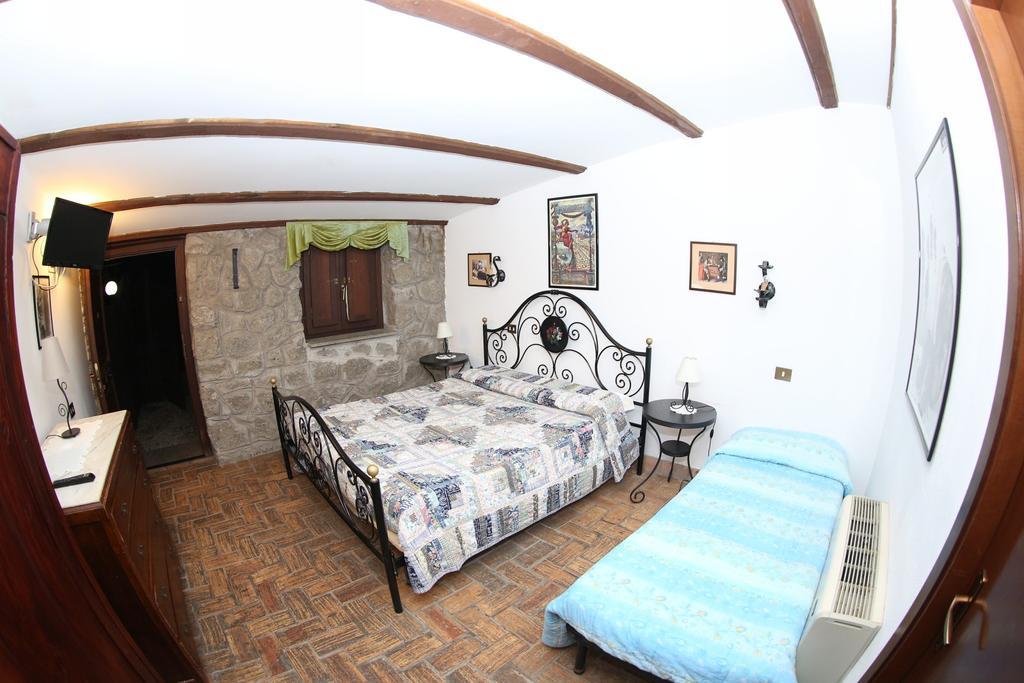 ג'נצאנו די רומא Agriturismo Monte Due Torri מראה חיצוני תמונה